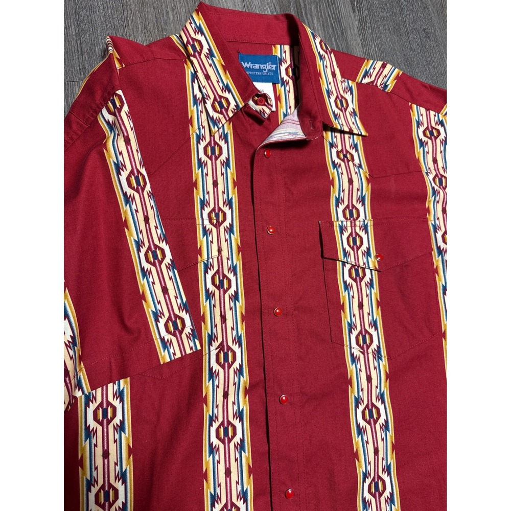 Wrangler Western Shirt Mens Large Red Aztec Southwestern Short Sleeve MC3011M